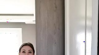 An unexpected visit to milf ended with the balls being drained