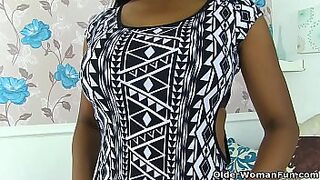 British milf Bounty pleasures her pink and pantyhosed pussy