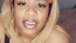 Jadee wants to make you feel good - JOI