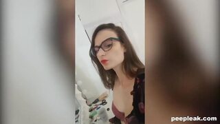 Nerdy Amateur Learns About her Bush
