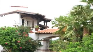 Verlangen eskaliert in einer hemmungslosen Nacht mit jeder