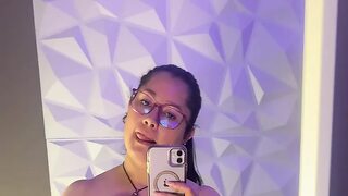 ENJOY HOW I UNDRESS IN FRONT OF YOU