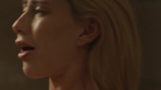 Blonde Carter Cruise licked the smooth ass and wet pussy