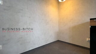 Office Secretary in Stocks & Heels Gives Boss Lunchtime Blowjob