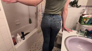 Jeans Bound: Golden Shower🚿 & Urge to Piss