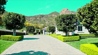 Luxury villa gets ruined by fat-titted cougar's sweaty massage freakout