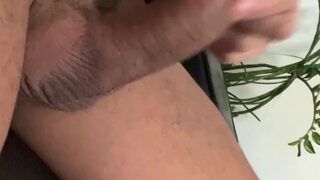 SOLO MASTURBATION SALLE DE BAIN CAUGHT STEPMOM