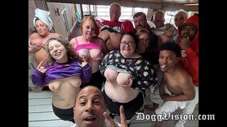 Five sassy sirens strip, spread legs, and surrender to sinful