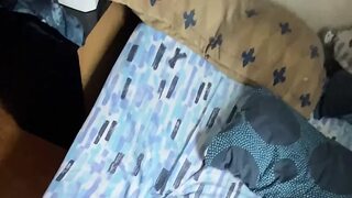 Putting all my cock in my neighbor's milf and asking me to fill her with cum