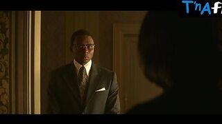 Marina Mazepa's juicy thighs showcased in Continental's steamy catwalk as