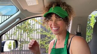 Customer Sucks My Cock🍆 While I Forget All About That