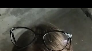 The Girl Sucked at the Entrance and Got Cum in Her Mouth