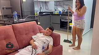 I seduce my stepmom to intense, raw, nasty sex after