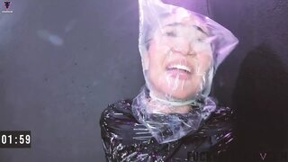 HD Moni Lee First Mummification Breath Play Bag Swimcap