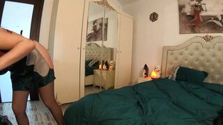 Smokin' Hot Mamá Gets Drenched After Fiery Iron Session: 154