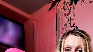 Vanessa Hastings Pleases Both Her Holes