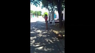 LE CLAVO LA VERGA EN EL CULO A UNA DESCONOCIDA A CAMBIO DE DINERO