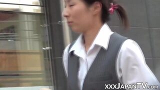 Japanese women in high heels are a subject of sharking