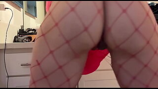 Italian Milf Artemisia Love Showing her pawg and making it bounce for the camera