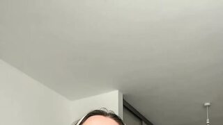 British MILF JOI stroking herself and shaking her big ass