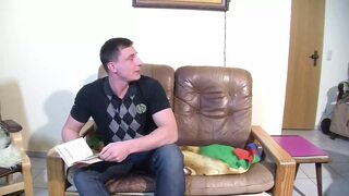 Sexy senior babe craves youthful pricks