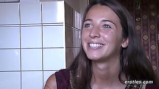 Newbies: Blonde Hobbyist Plays with Wet Vulva