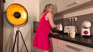 Latex Fisting Leads to Anal👌 Blast on Giant Silicone Cock🌭