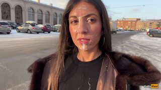 Sleaziest Squirters Slobber Over Sultry Squats - Cumwalk