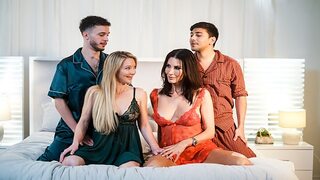 Mom's tight young stepdad wants her nasty ass🍑, they swap