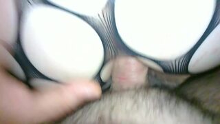 Stepmom takes thick cock🌭 in her butt🍑 during doggy style