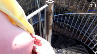 Dirty Wank Frenzy - Cum in 22 Mins & Win